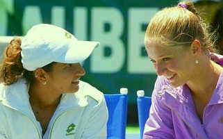 click for Sportline current tennis photos