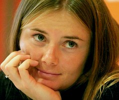 click for WTA gallery