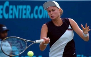 click for Elena Bovina news photo search