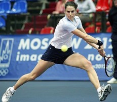 click for Fed Cup photo gallery