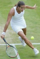 click for Mauresmo news photo search
