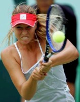 click for Sharapova news photo search