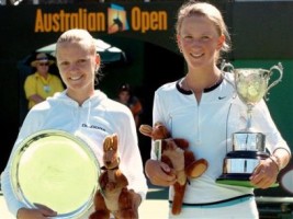 click for Azarenka news photo search