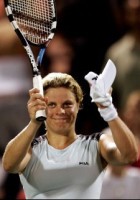click for Clijsters news photo search