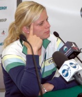 click for Warsaw tourney photo gallery Clijsters pics