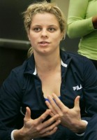 click for Clijsters news photo search