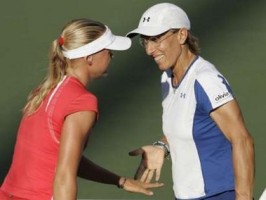 click for Navratilova news photo search