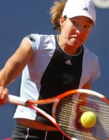 click for Yahoo! Henin-Hardenne news photo search