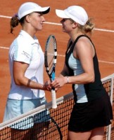 click for Warsaw tourney photo gallery Clijsters pics