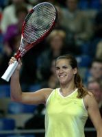 click for Mauresmo news photo search