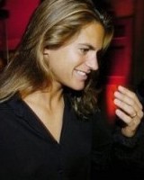 click for Mauresmo news photo search