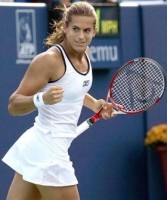 click for Mauresmo news photo search