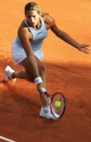 click for Mauresmo news photo search