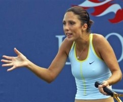 click for Myskina news photo search