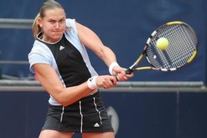 click for Berlin tourney photo gallery Friday pics