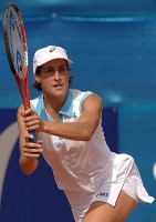 click for Fed Cup photo gallery