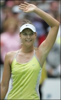 click for Sharapova news photo search