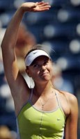 click for Sharapova news photo search