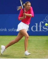 click for Sharapova news photo search