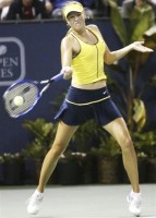 click for Sharapova news photo search