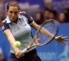 click for Vinci news photo search