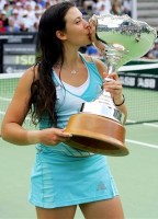 click for Bartoli news photo search