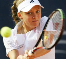 click for Chakvetadze news photo search