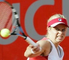 click for Clijsters news photo search