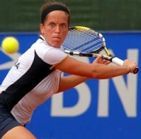 click for Fed Cup photo gallery