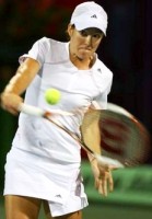 click for Henin-Hardenne news photo search