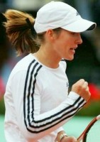 click for Henin-Hardenne news photo search