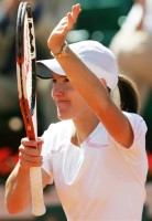 click for Henin-Hardenne news photo search