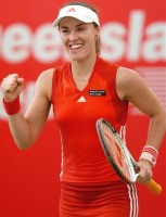 click for Hingis news photo search