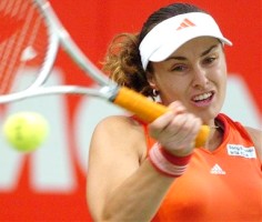 click for Hingis news photo search