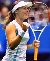 click for Hingis news photo search
