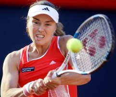 click for Hingis news photo search