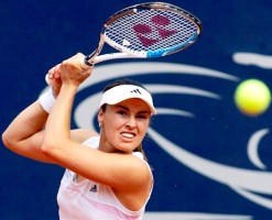 click for Hingis news photo search