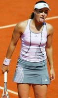 click for Hingis news photo search