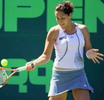 click for Sportsline tennis news photos