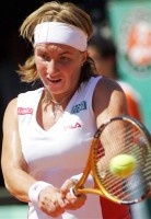 click for Henin-Hardenne news photo search