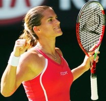 click for Mauresmo news photo search