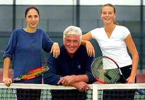 this nice photo came from Lansdorp.com-- unfortunately, I cannot find it there any more