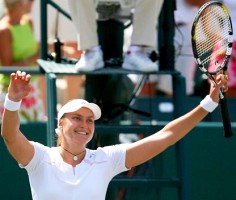 click for Nadia Petrova news photo search