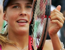 click for Vaidisova news photo search