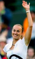 click for Hingis news photo search
