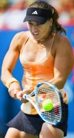 click for Hingis news photo search