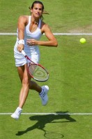 click for Mauresmo news photo search