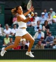click for Mauresmo news photo search