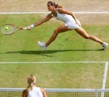 click for Mauresmo news photo search