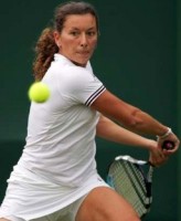 click for Serra Zanetti news photo search
